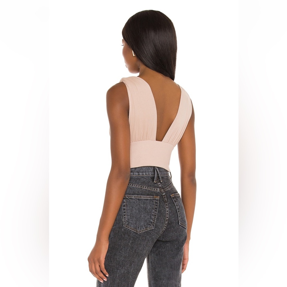 Superdown Victoria Ruched Top - Picture 3 of 4